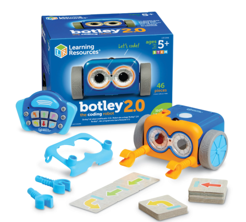 Botly 2.0 coding robot, a cute robot with wheels and big eyes, plus arrow control cards